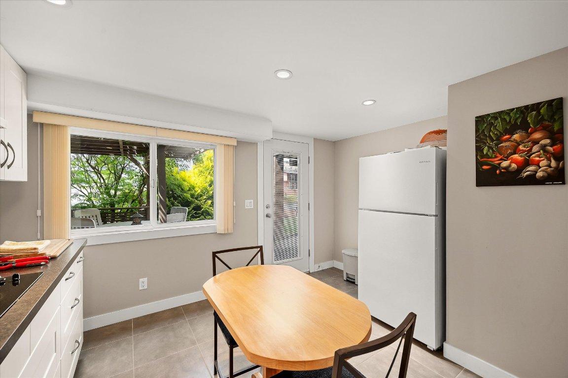 









1670


Pritchard

Drive,
West Kelowna,




BC
V4T 1X5

