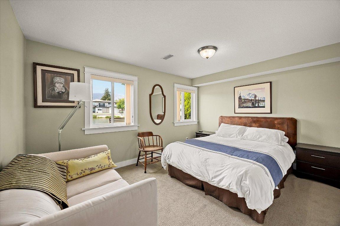 









1670


Pritchard

Drive,
West Kelowna,




BC
V4T 1X5

