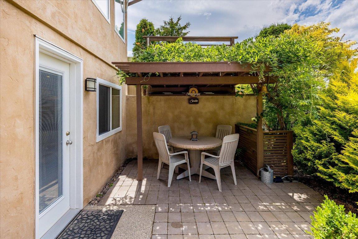 









1670


Pritchard

Drive,
West Kelowna,




BC
V4T 1X5

