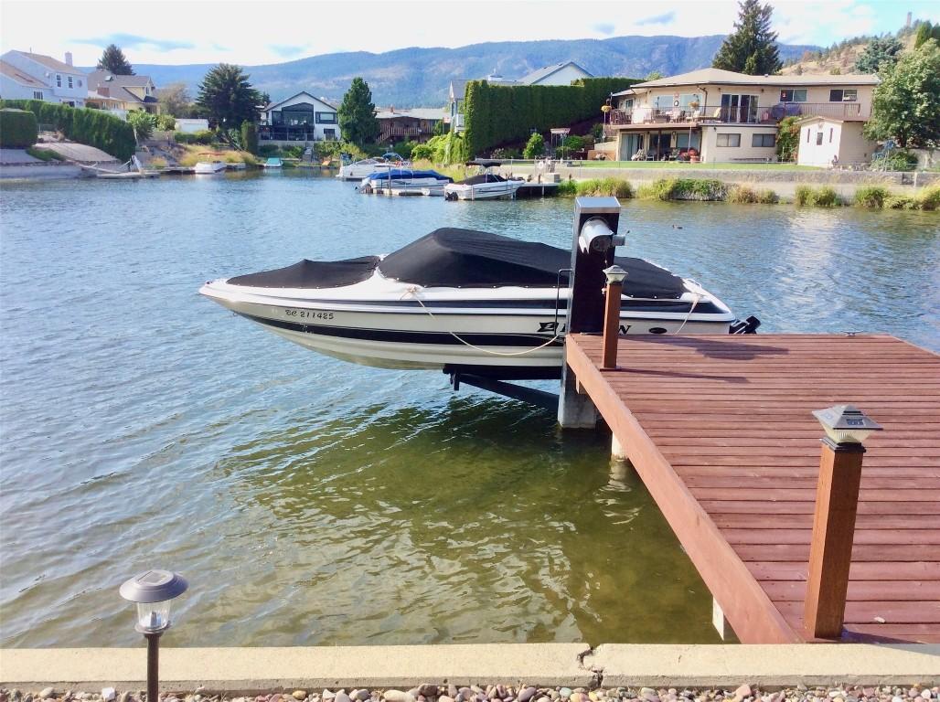 









1670


Pritchard

Drive,
West Kelowna,




BC
V4T 1X5

