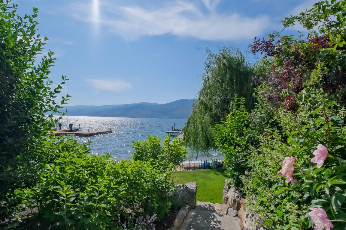 









5251


Buchanan

Road,
Peachland,




BC
V0H 1X1

