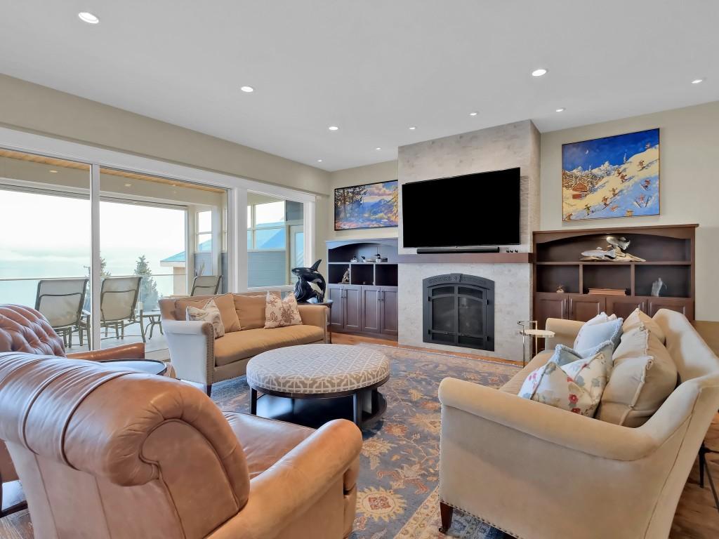 









5251


Buchanan

Road,
Peachland,




BC
V0H 1X1

