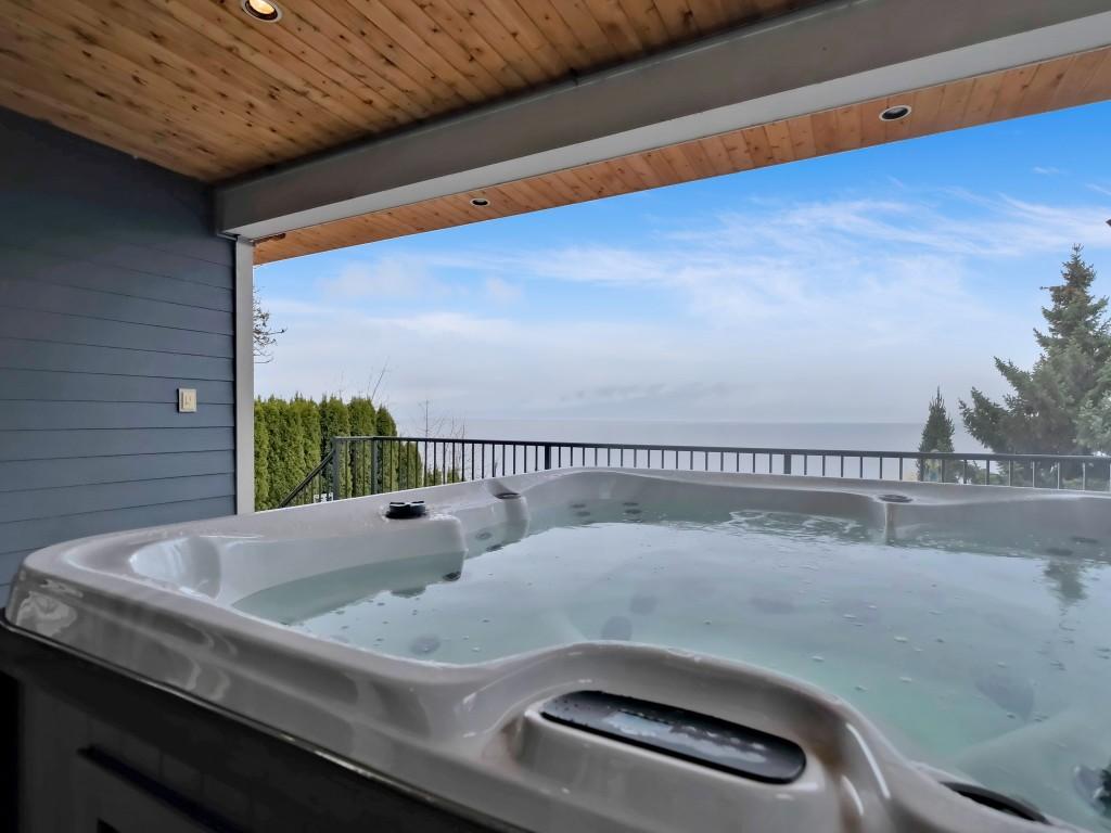 









5251


Buchanan

Road,
Peachland,




BC
V0H 1X1

