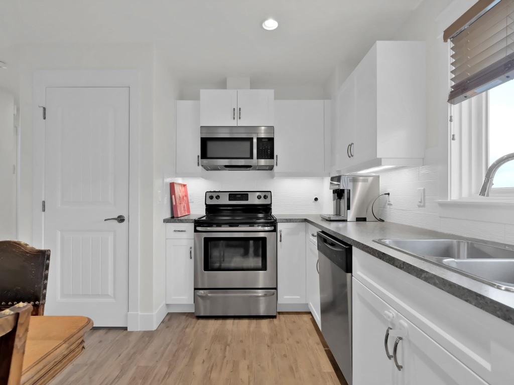 









5251


Buchanan

Road,
Peachland,




BC
V0H 1X1

