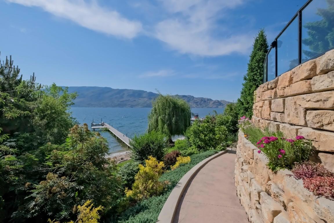 









5251


Buchanan

Road,
Peachland,




BC
V0H 1X1

