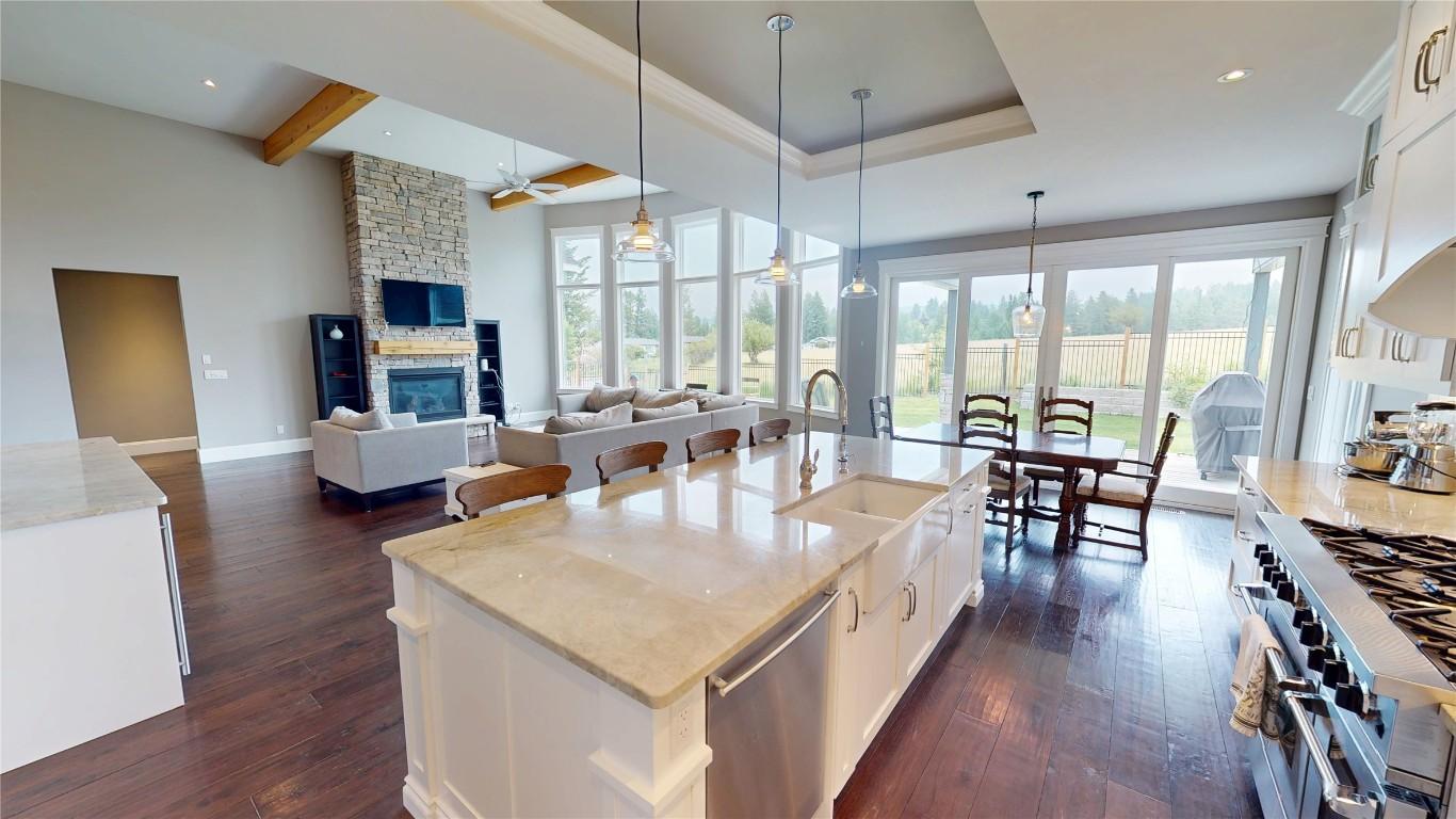 









800


22nd

Avenue,
Cranbrook,




BC
V1C 6Y7

