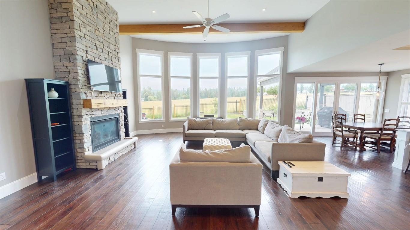 









800


22nd

Avenue,
Cranbrook,




BC
V1C 6Y7

