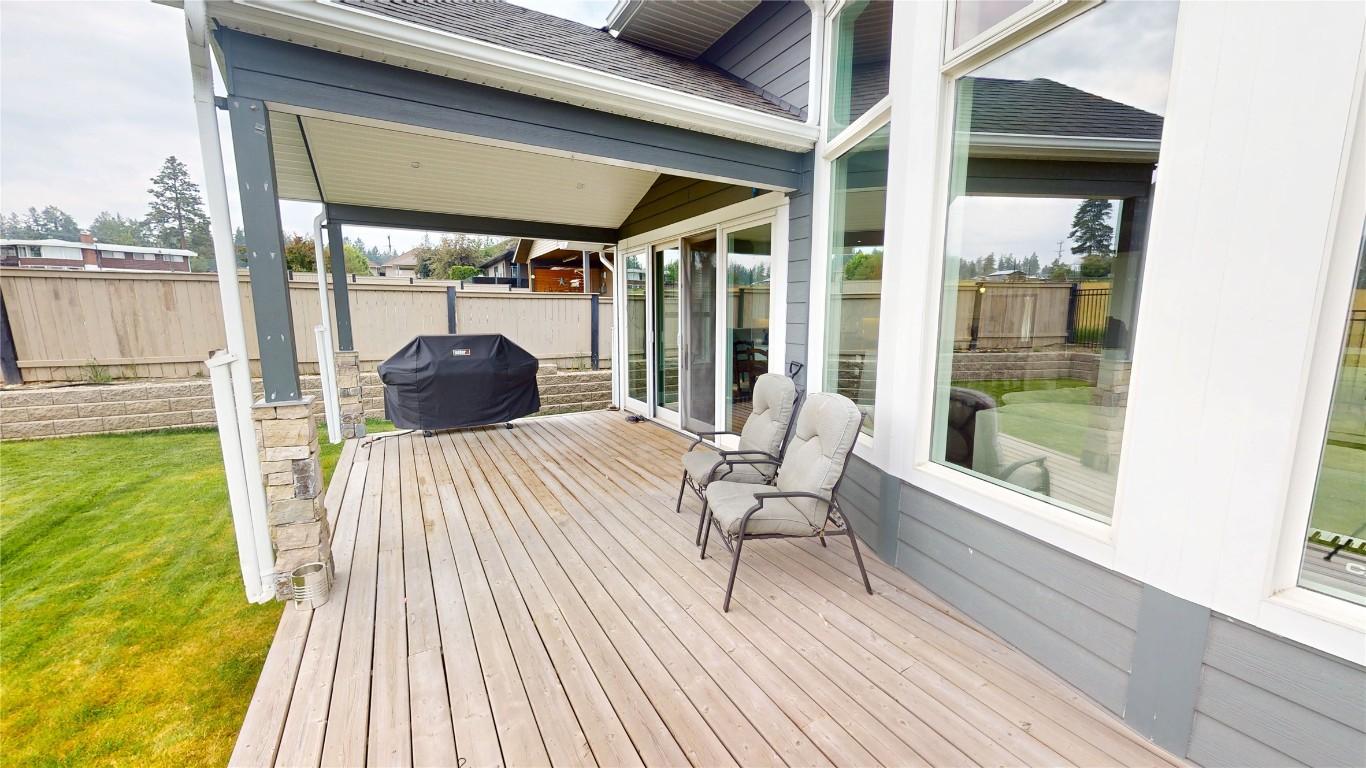 









800


22nd

Avenue,
Cranbrook,




BC
V1C 6Y7

