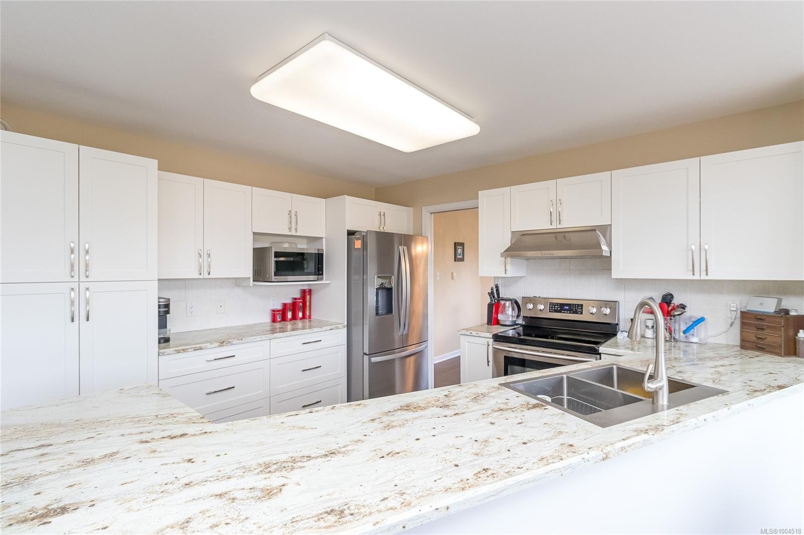









639


Eagle Tree

Close,
Parksville,




BC
V9P 2N9


