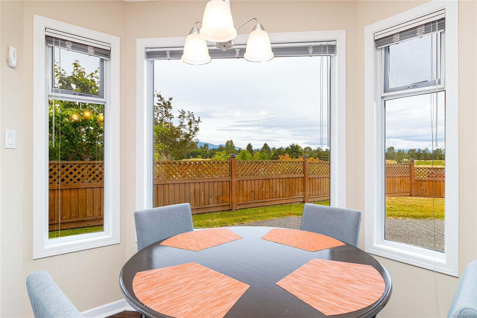 









639


Eagle Tree

Close,
Parksville,




BC
V9P 2N9

