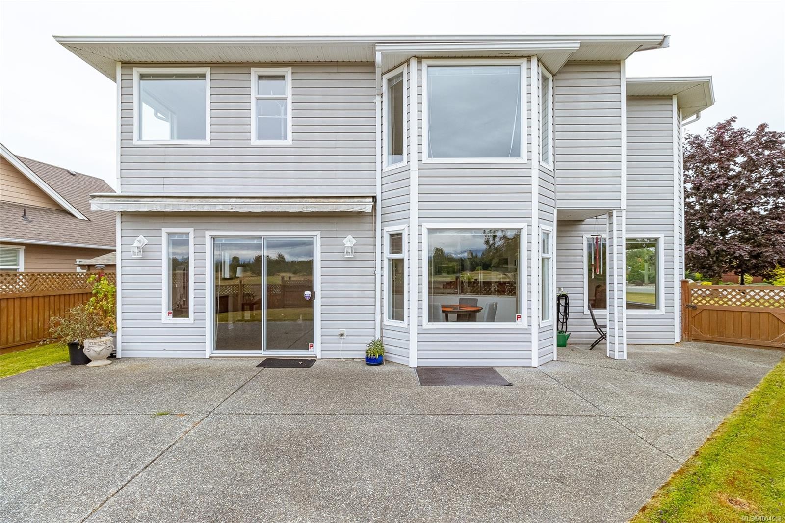 









639


Eagle Tree

Close,
Parksville,




BC
V9P 2N9

