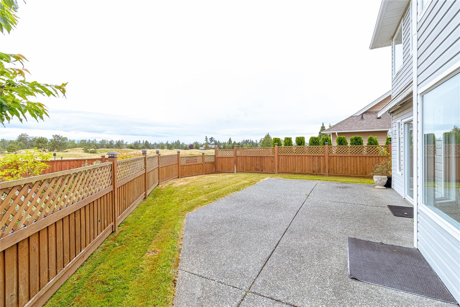 









639


Eagle Tree

Close,
Parksville,




BC
V9P 2N9

