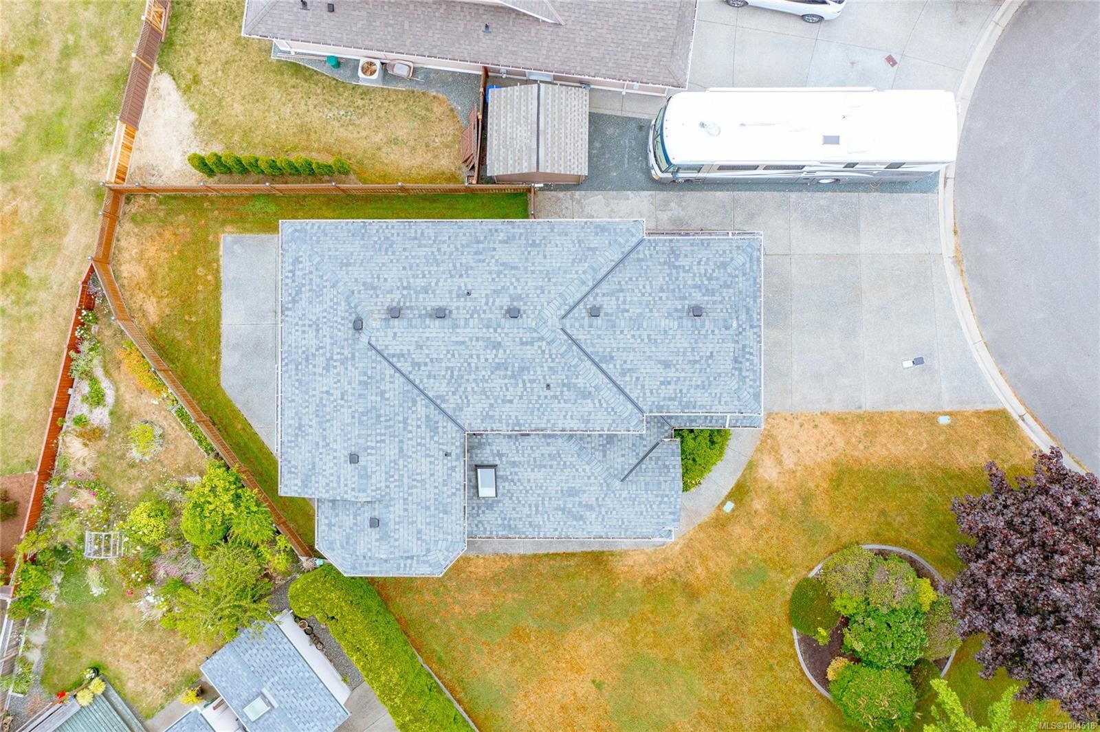









639


Eagle Tree

Close,
Parksville,




BC
V9P 2N9

