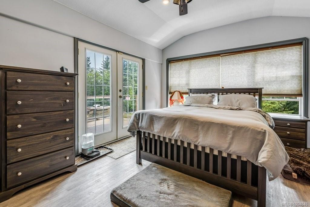 









2524


Macaulay

Rd,
Black Creek,




BC
V9J 1B5

