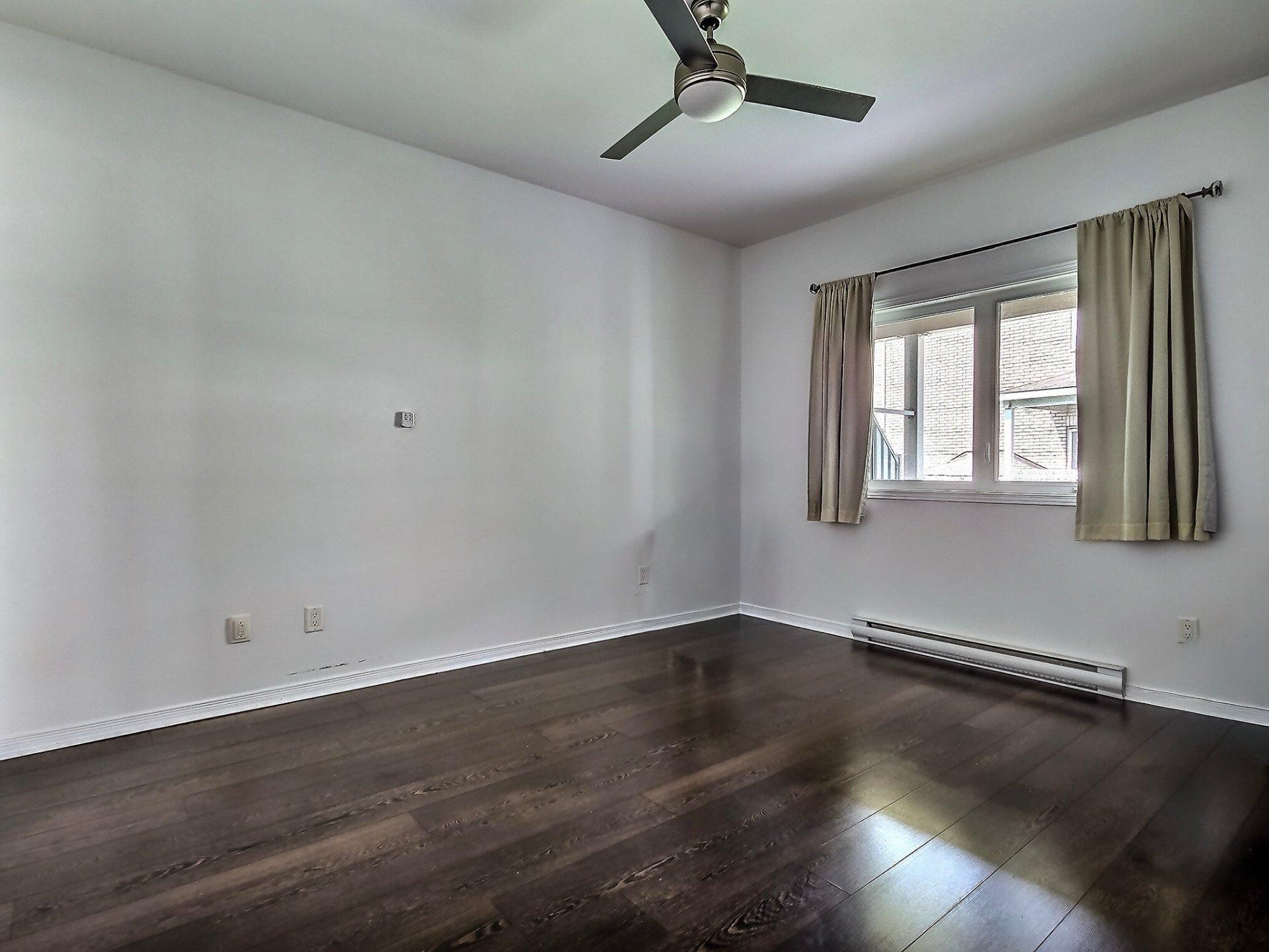 









64


Rue de Bruxelles

, 9,
Gatineau (Aylmer),




QC
J9J0M9

