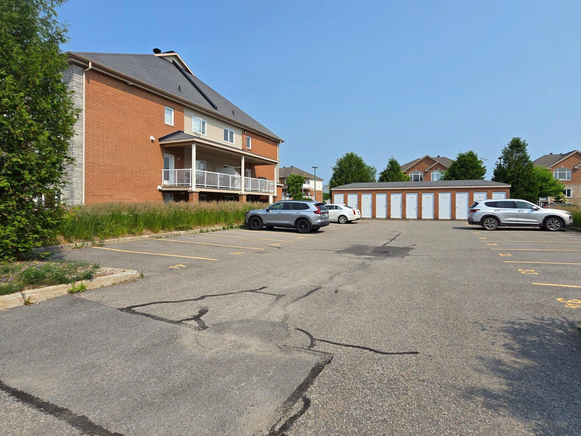 









64


Rue de Bruxelles

, 9,
Gatineau (Aylmer),




QC
J9J0M9

