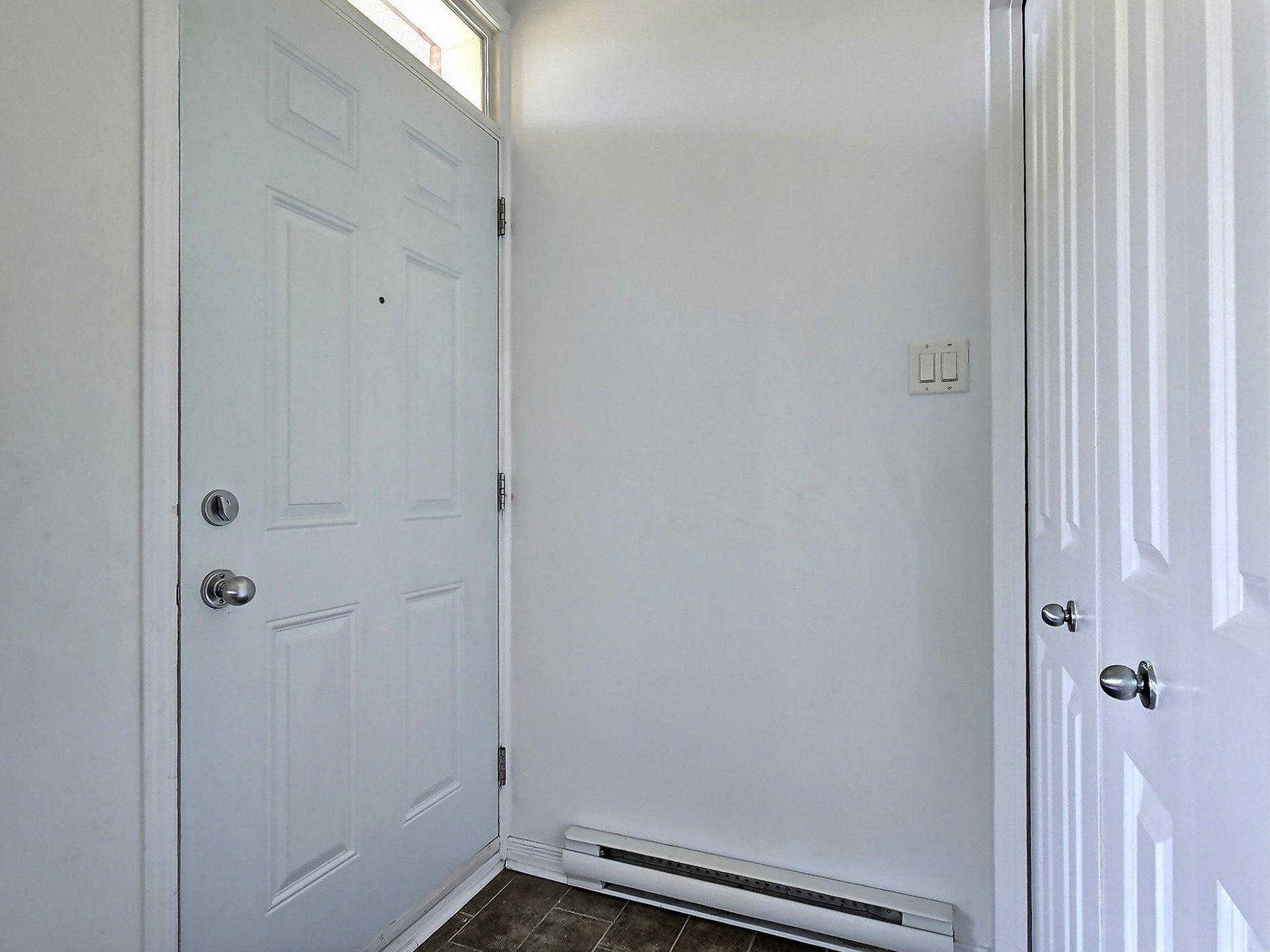 









64


Rue de Bruxelles

, 9,
Gatineau (Aylmer),




QC
J9J0M9

