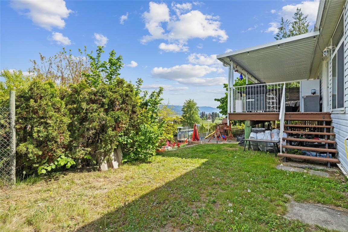 









11331


Bond

Road,
Lake Country,




BC
V4V 1J5

