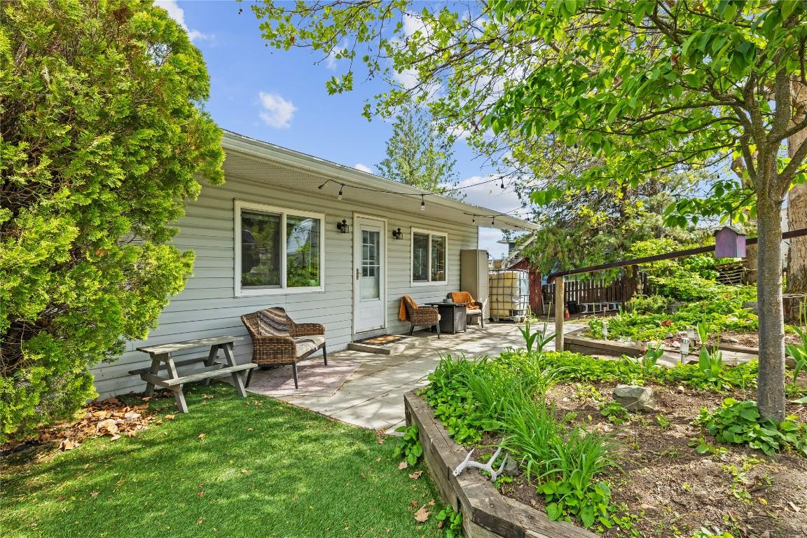 









11331


Bond

Road,
Lake Country,




BC
V4V 1J5

