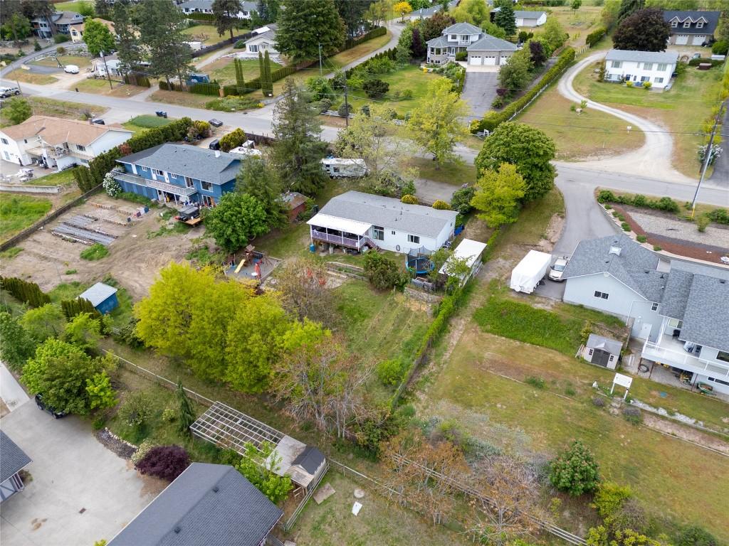 









11331


Bond

Road,
Lake Country,




BC
V4V 1J5


