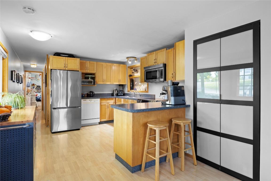 









11331


Bond

Road,
Lake Country,




BC
V4V 1J5

