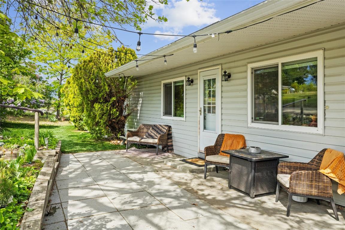 









11331


Bond

Road,
Lake Country,




BC
V4V 1J5


