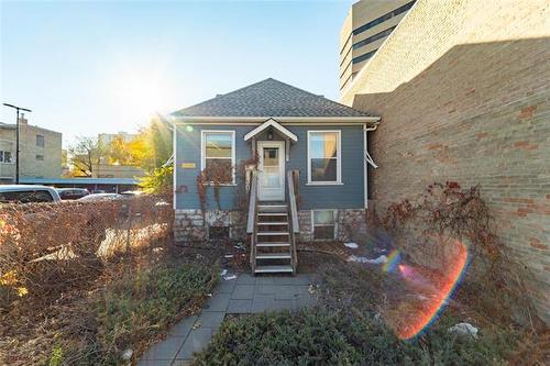 Featured Listing Photo 