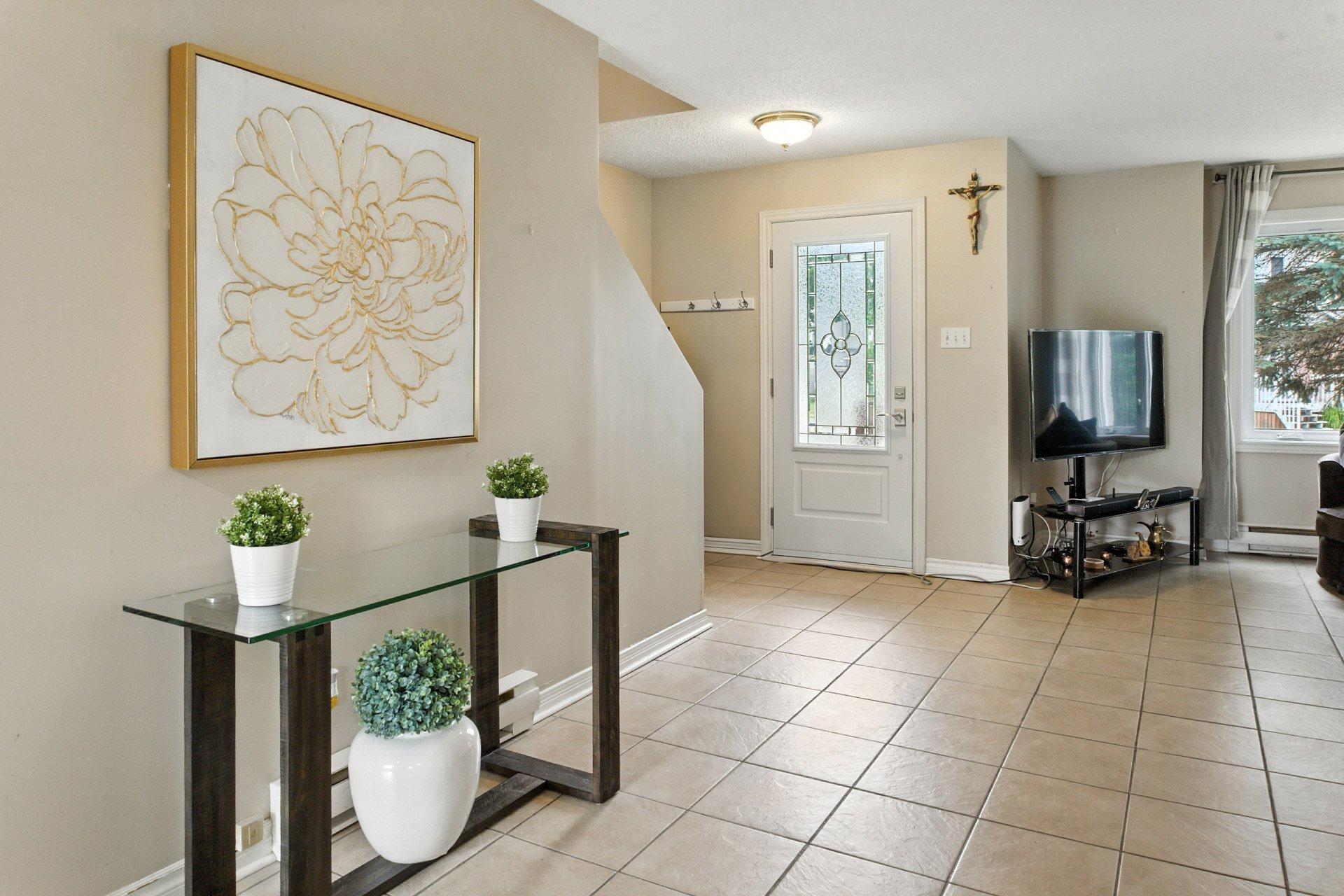 









116


Rue de Sabrevois

,
Gatineau (Gatineau),




QC
J8R2M4

