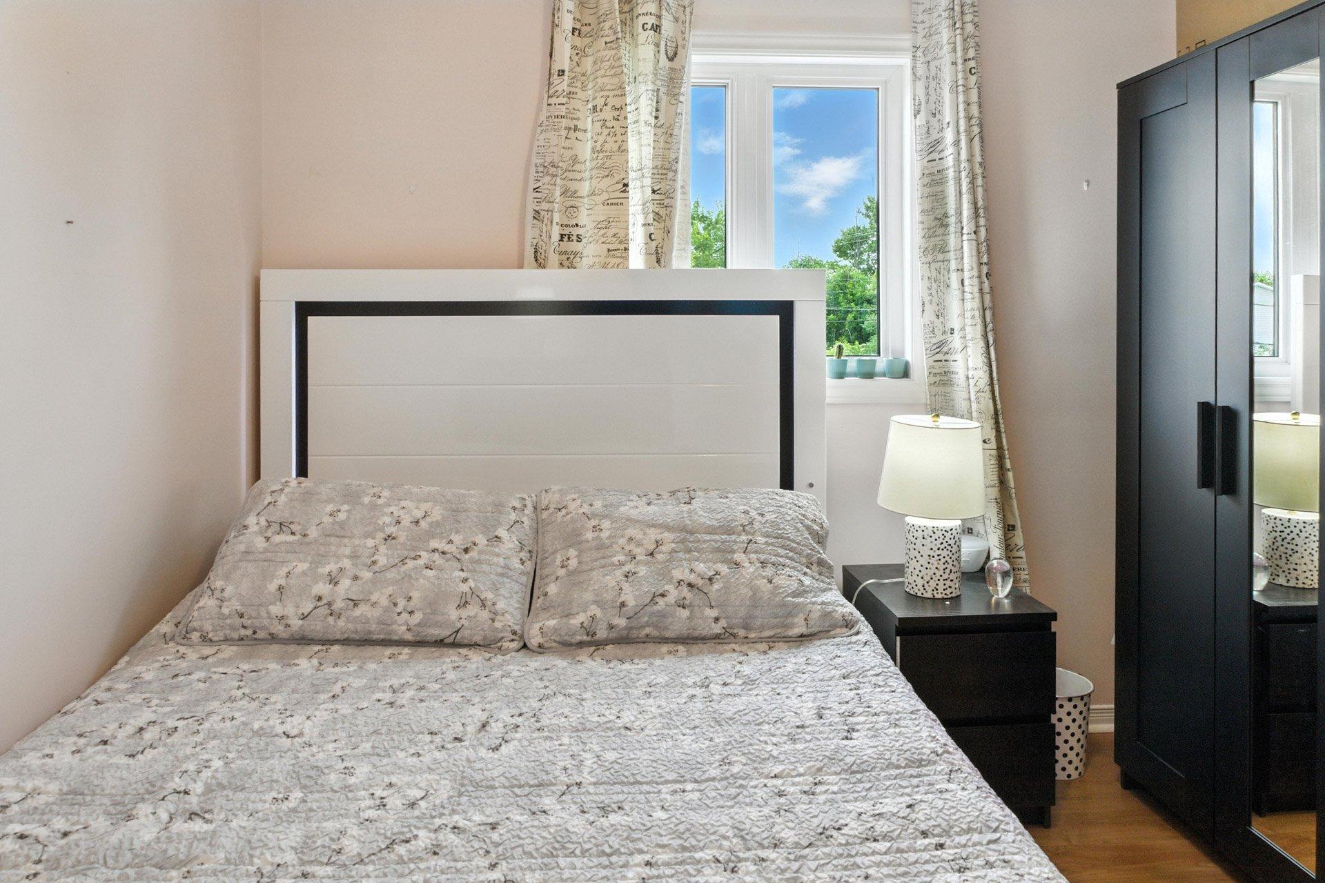 









116


Rue de Sabrevois

,
Gatineau (Gatineau),




QC
J8R2M4

