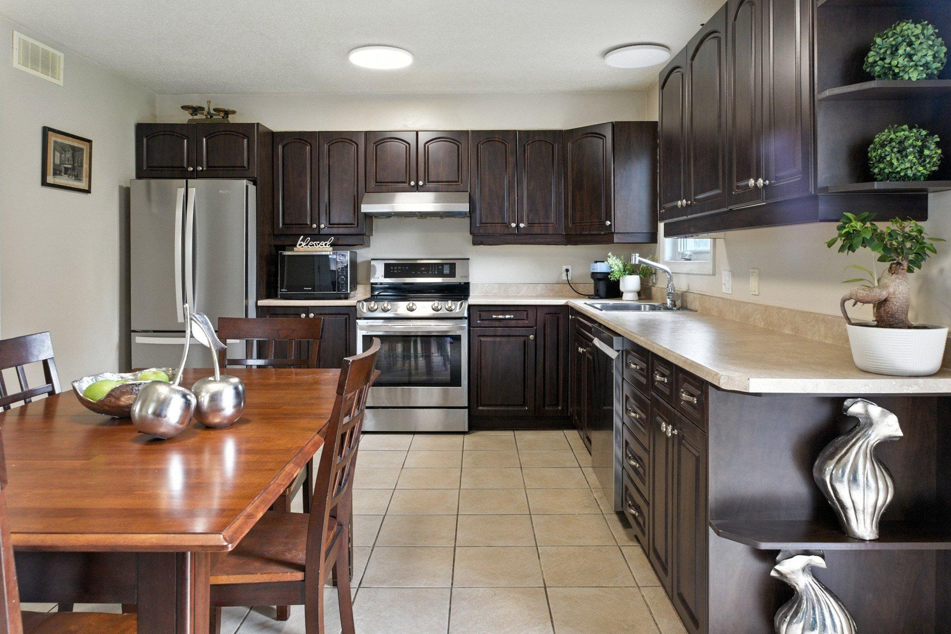 









116


Rue de Sabrevois

,
Gatineau (Gatineau),




QC
J8R2M4

