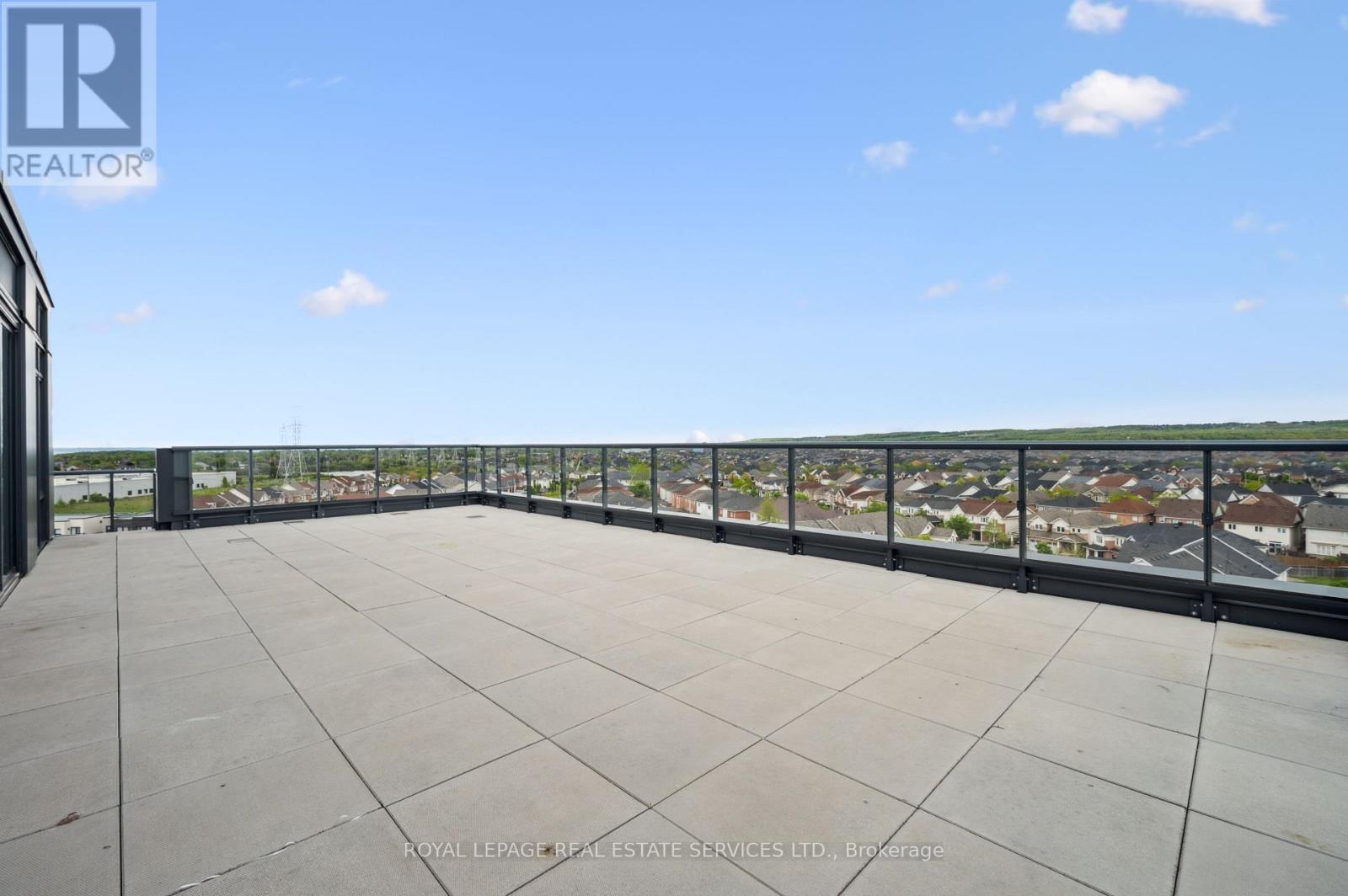 












A805 - 3210 DAKOTA COMMON

,
Burlington,




Ontario
L7M2A8

