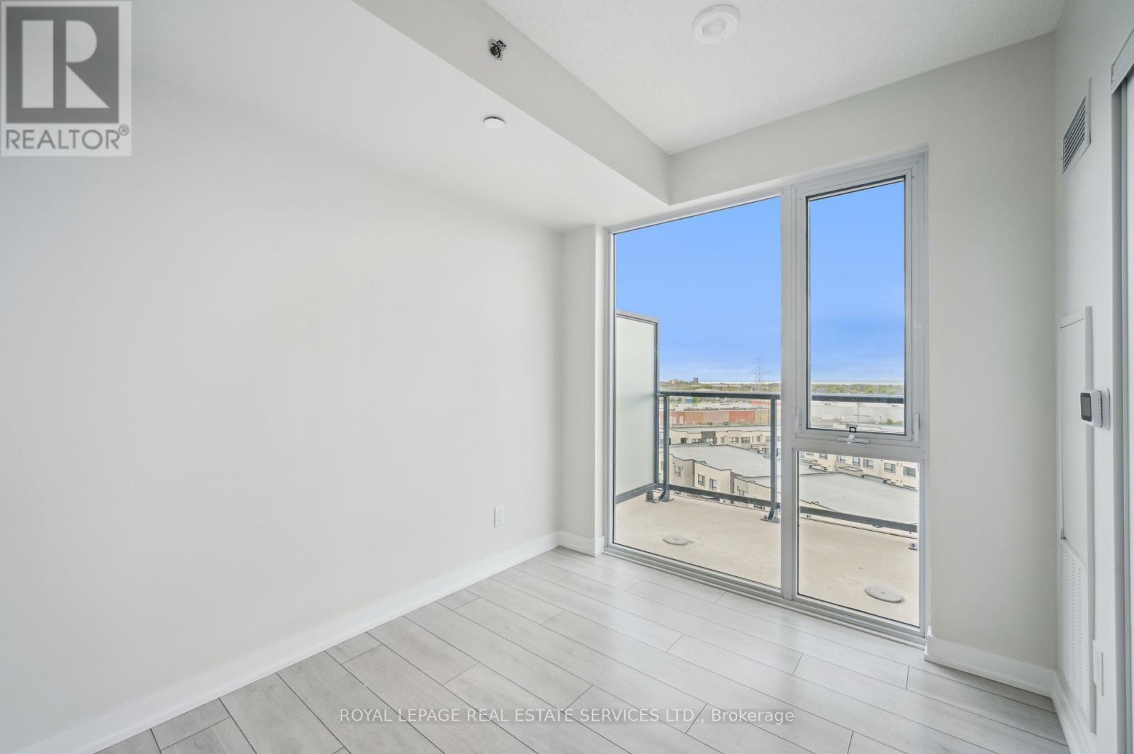 












A805 - 3210 DAKOTA COMMON

,
Burlington,




Ontario
L7M2A8

