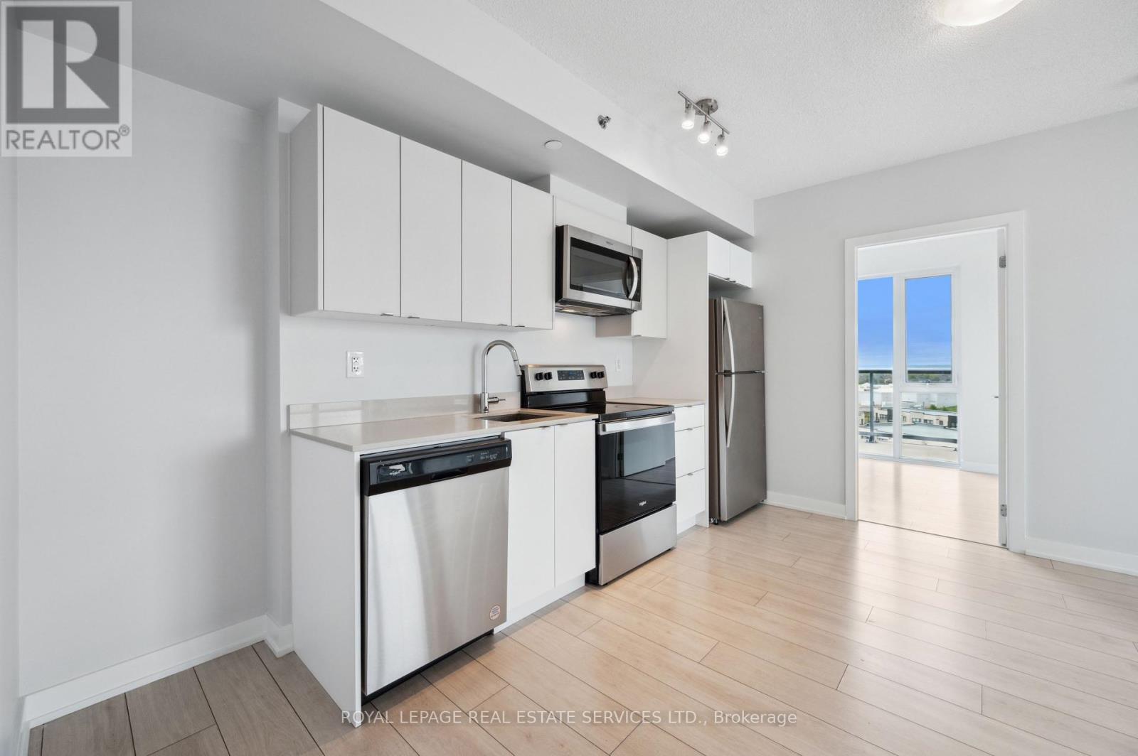 












A805 - 3210 DAKOTA COMMON

,
Burlington,




Ontario
L7M2A8

