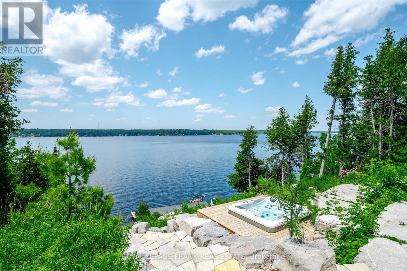 












910 BIRCHVIEW ROAD

,
Douro-Dummer,




Ontario
K0L2H0

