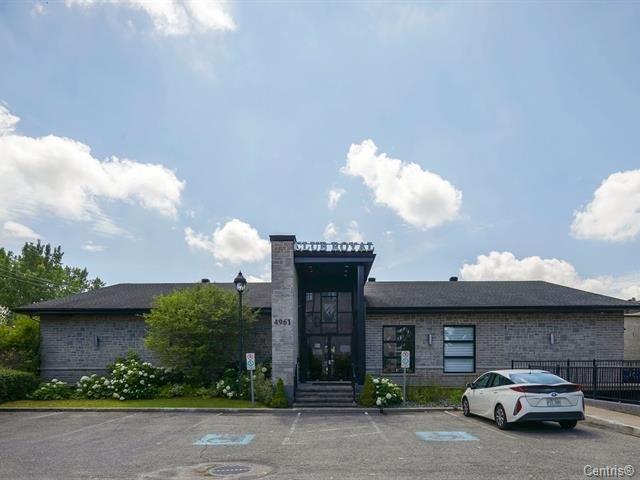 









5101


Av. Eliot

, 216,
Laval (Chomedey),




QC
H7W0G2

