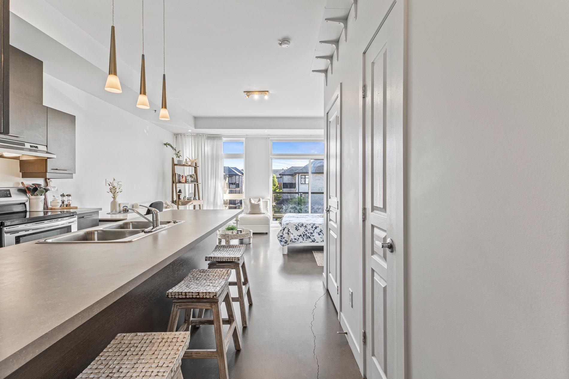 









5101


Av. Eliot

, 216,
Laval (Chomedey),




QC
H7W0G2

