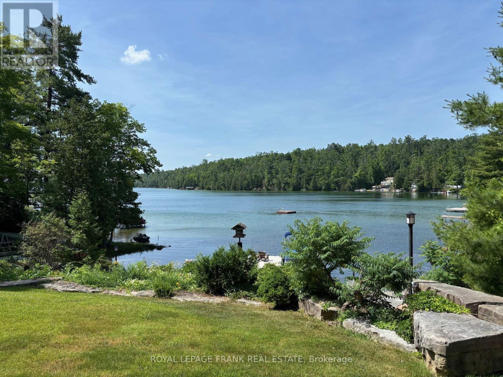 












88 FIRE ROUTE 54

,
Trent Lakes,




Ontario
K0L1J0

