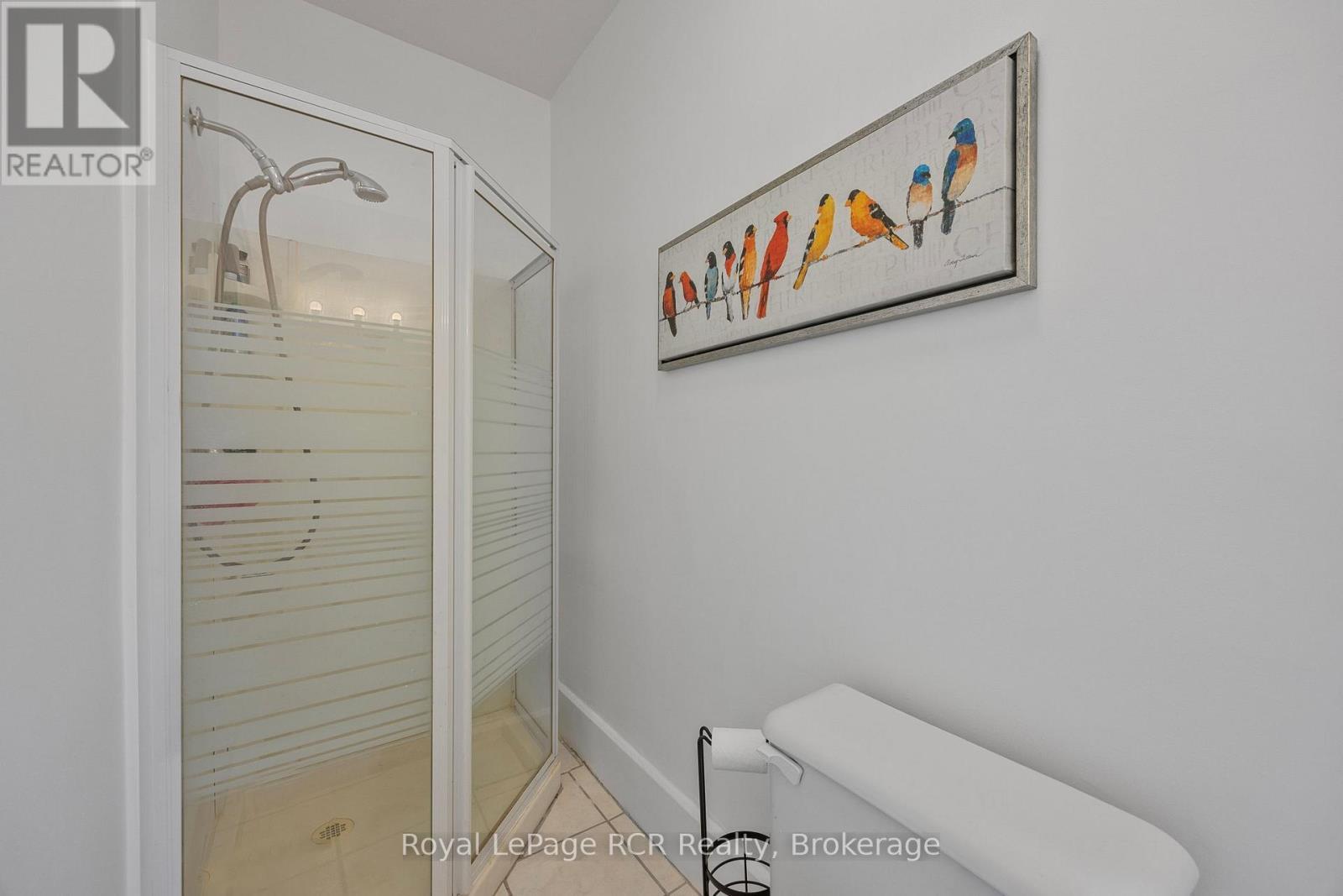 












130 SECOND STREET

,
Collingwood,




Ontario
L9Y1E8

