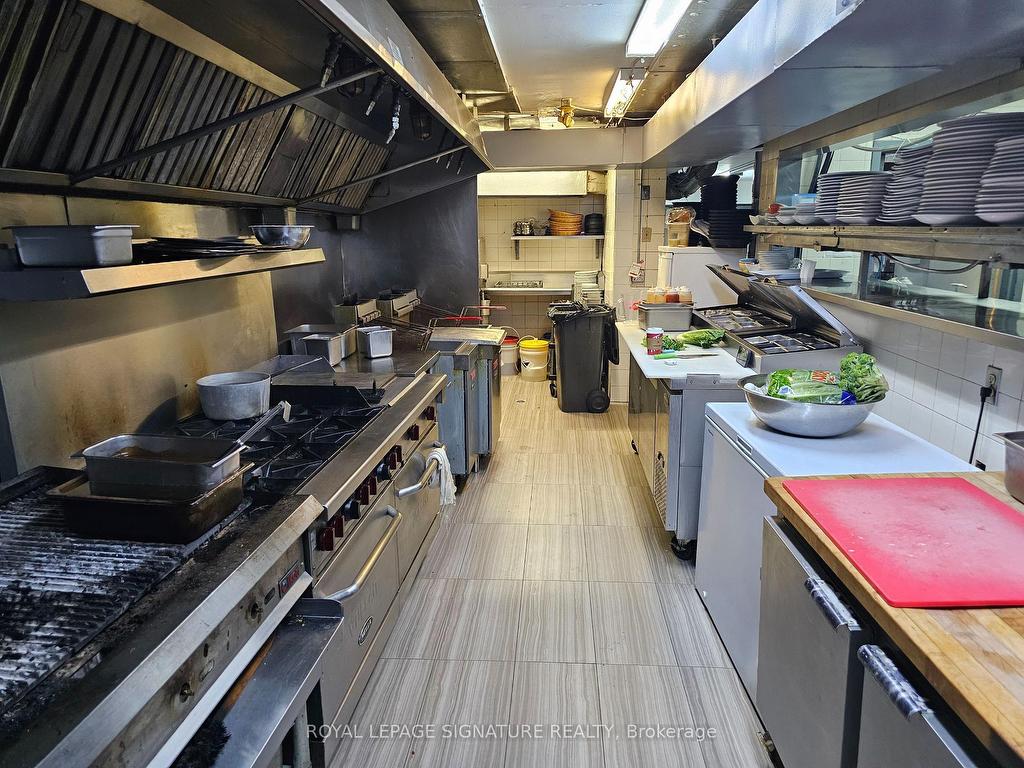 









49


St Clair

Avenue West,
Toronto,




ON
M4V 3A5

