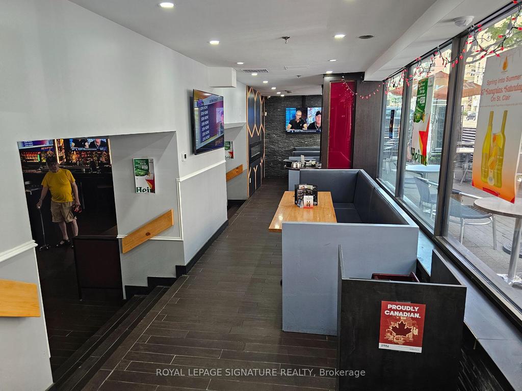 









49


St Clair

Avenue West,
Toronto,




ON
M4V 3A5

