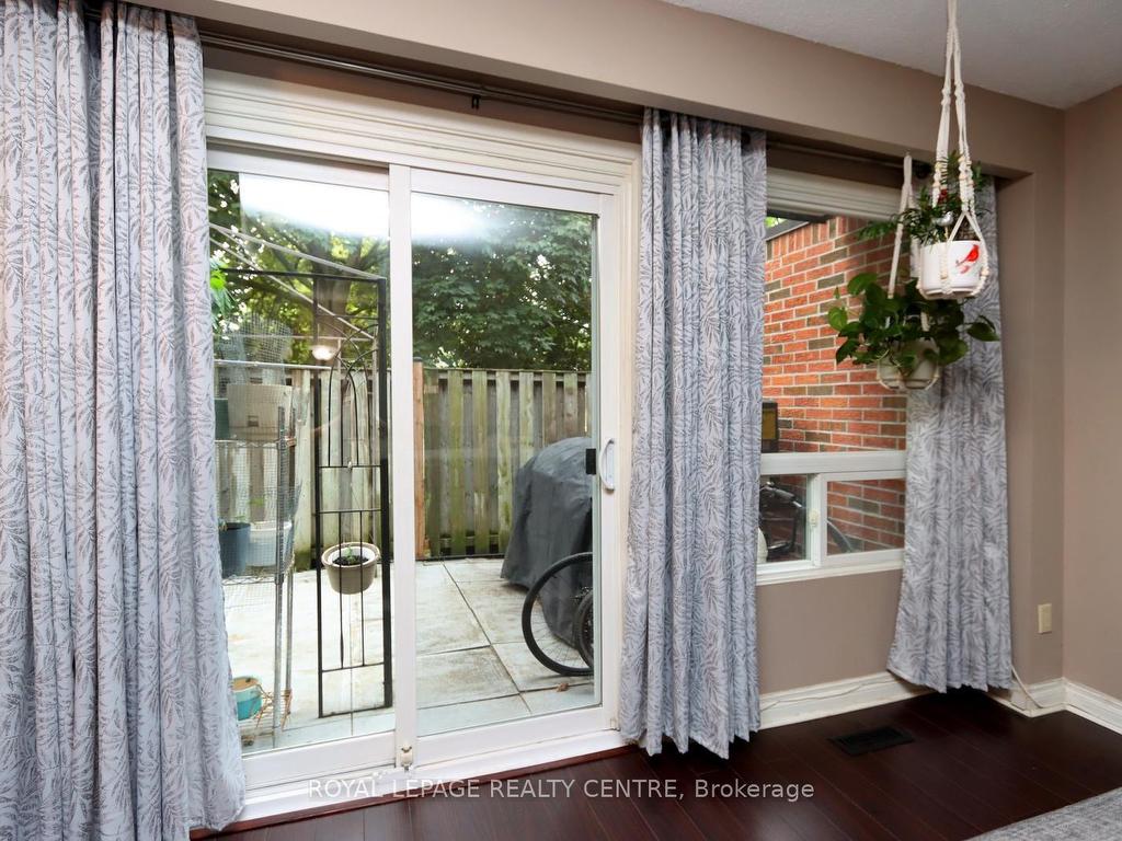 









444


Silverstone

Drive, 11,
Toronto,




ON
M9V 3K8

