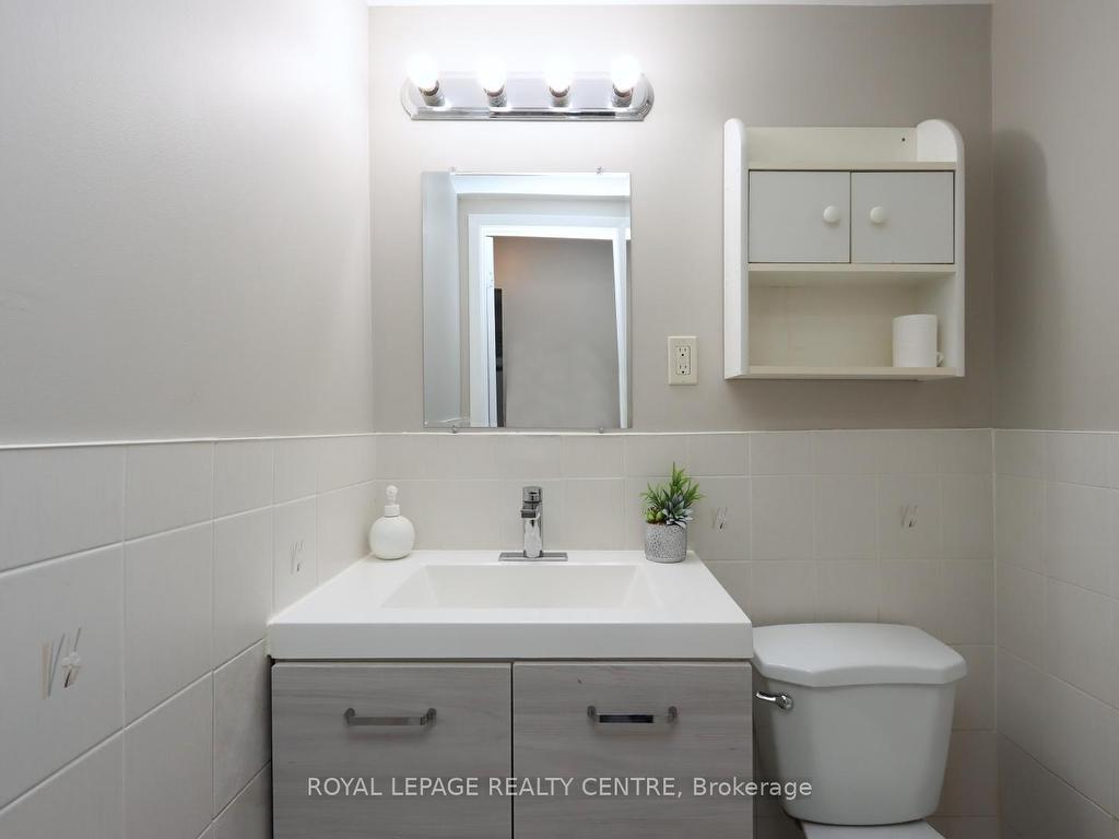 









444


Silverstone

Drive, 11,
Toronto,




ON
M9V 3K8

