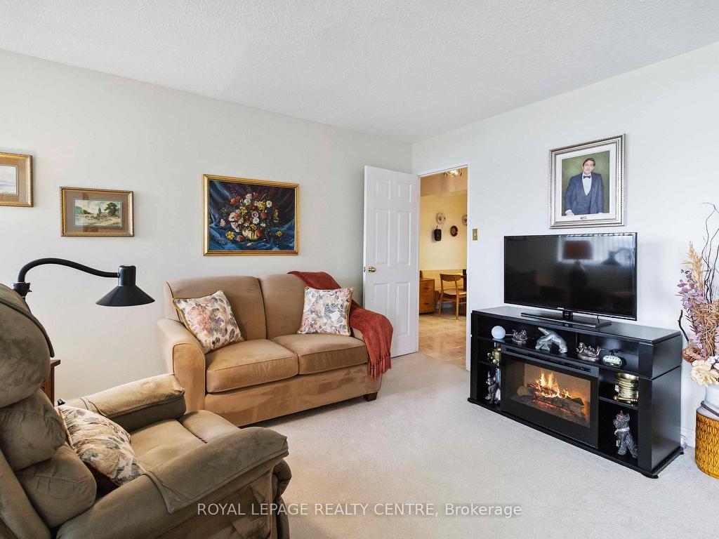 









3100


Kirwin

Avenue, 1808,
Mississauga,




ON
L5A 3S6

