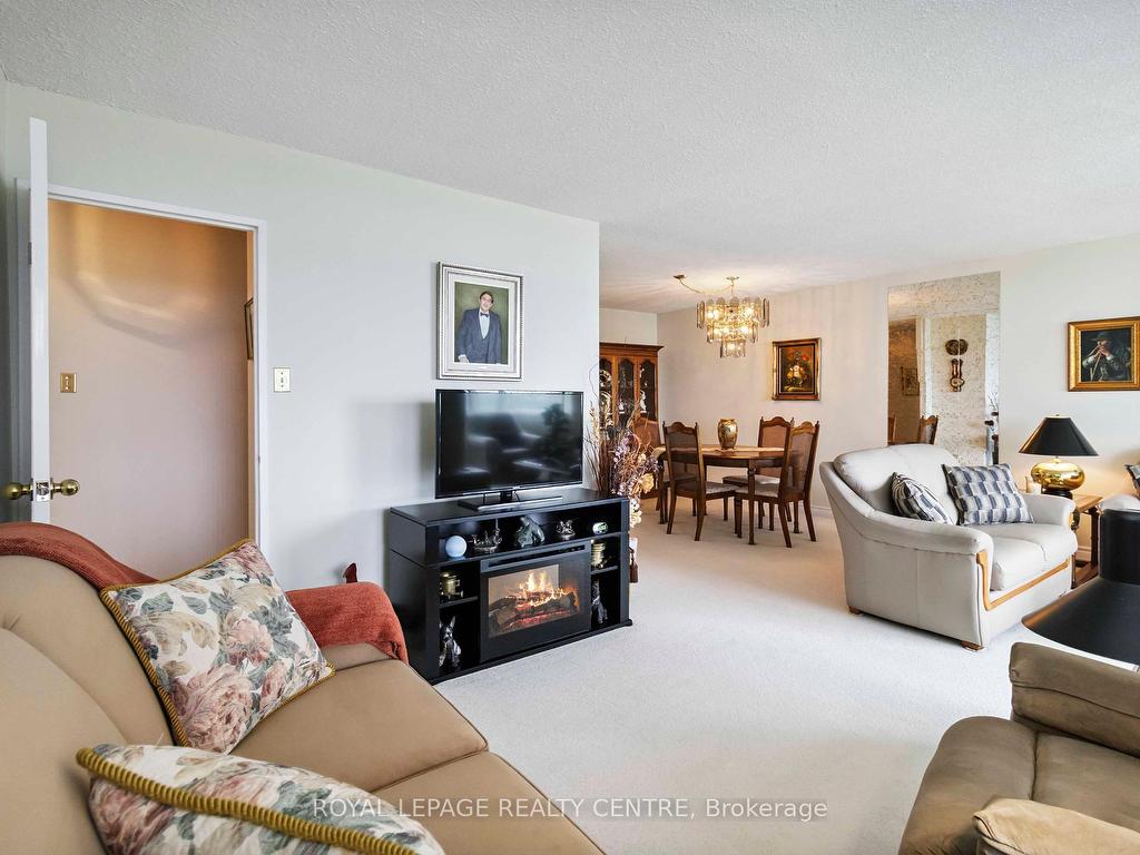 









3100


Kirwin

Avenue, 1808,
Mississauga,




ON
L5A 3S6

