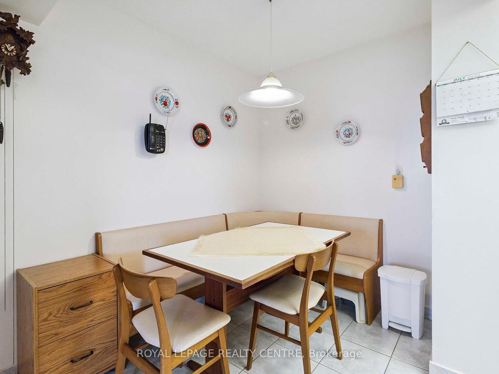 









3100


Kirwin

Avenue, 1808,
Mississauga,




ON
L5A 3S6

