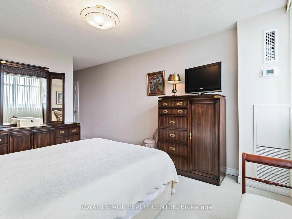









3100


Kirwin

Avenue, 1808,
Mississauga,




ON
L5A 3S6

