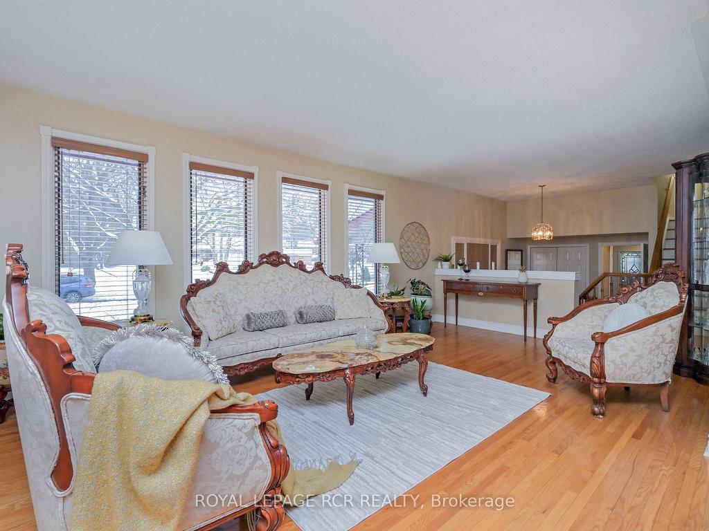









31


Forest Park

Road,
Orangeville,




ON
L9W 1A1


