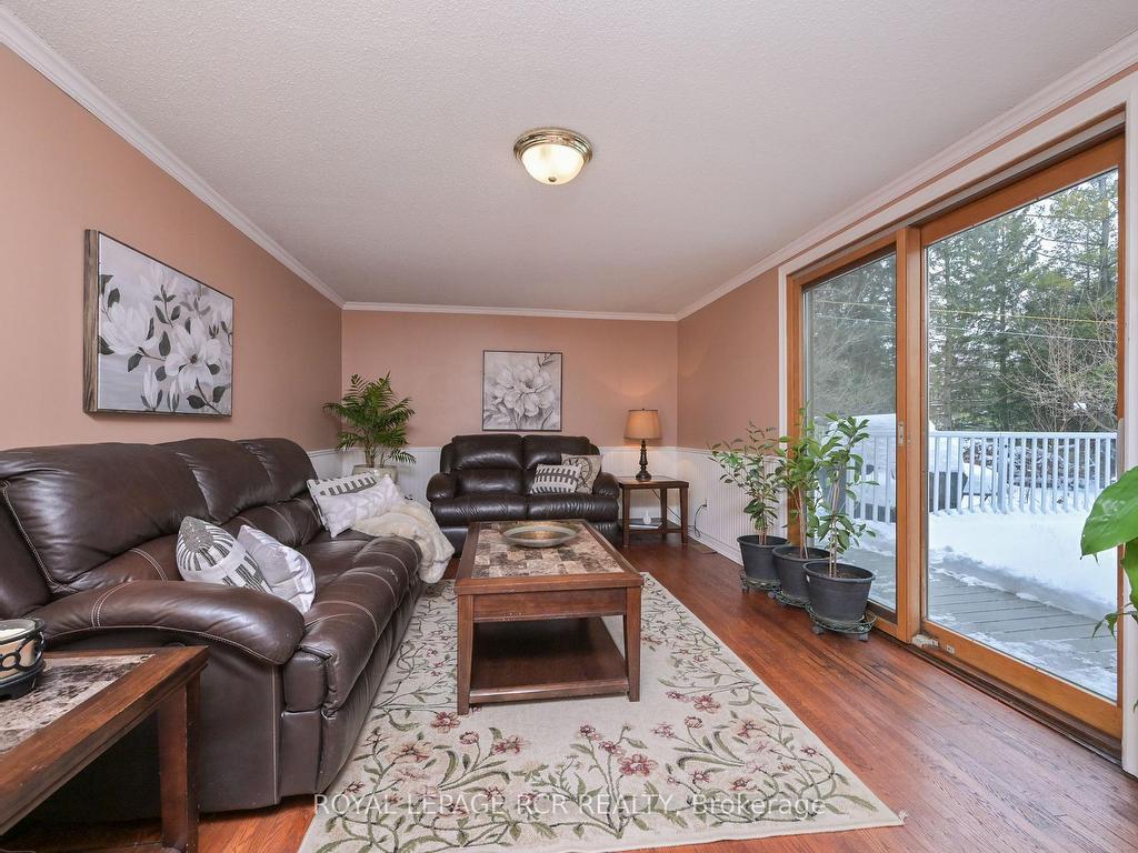 









31


Forest Park

Road,
Orangeville,




ON
L9W 1A1

