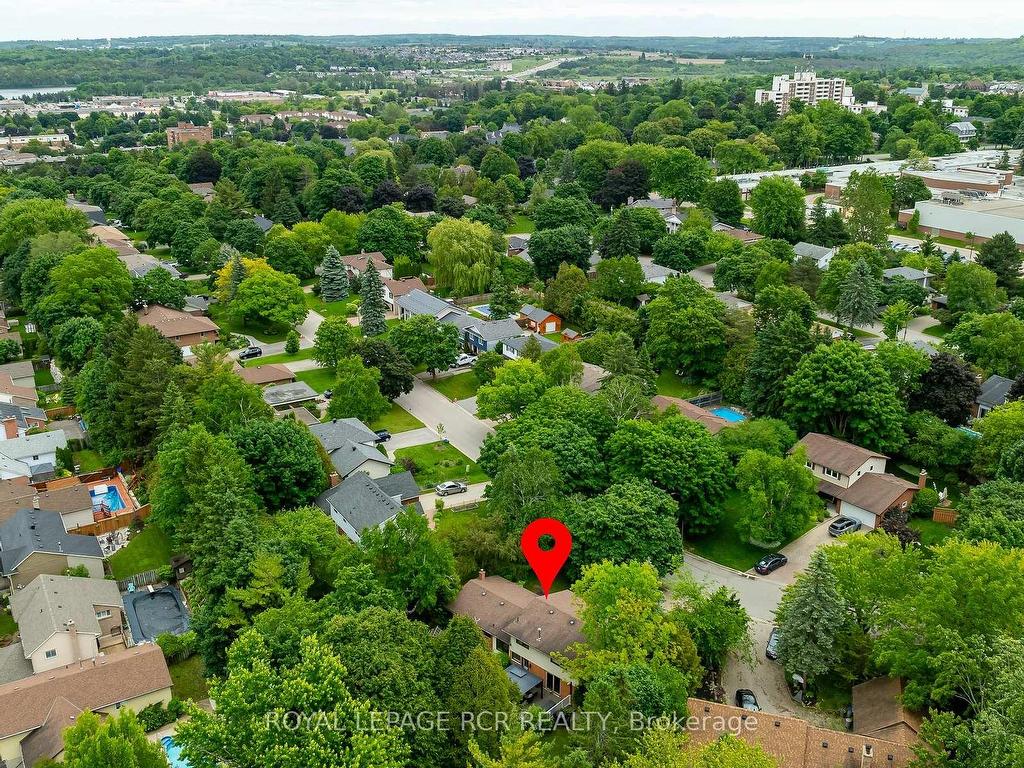 









31


Forest Park

Road,
Orangeville,




ON
L9W 1A1

