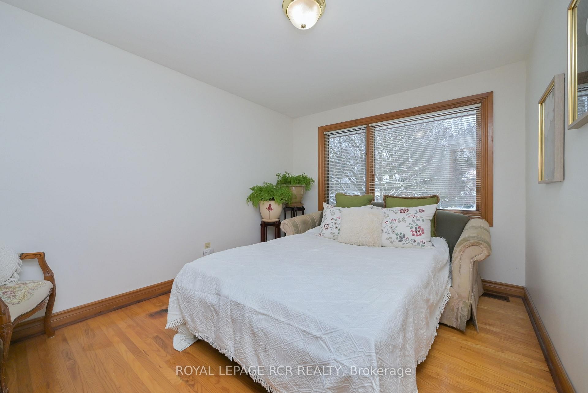 









31


Forest Park

Road,
Orangeville,




ON
L9W 1A1

